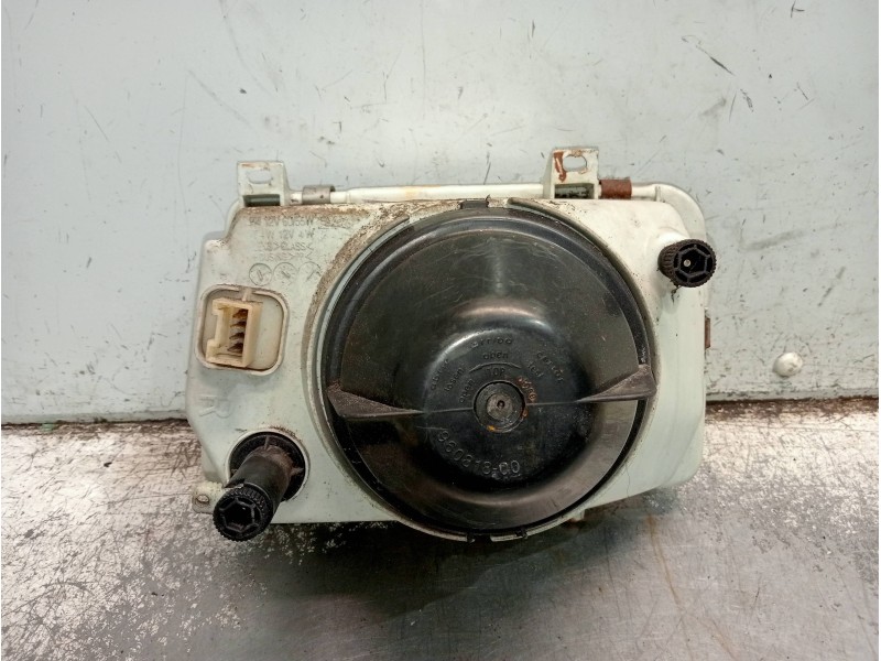 Recambio de faro derecho para seat ibiza glx referencia OEM IAM   