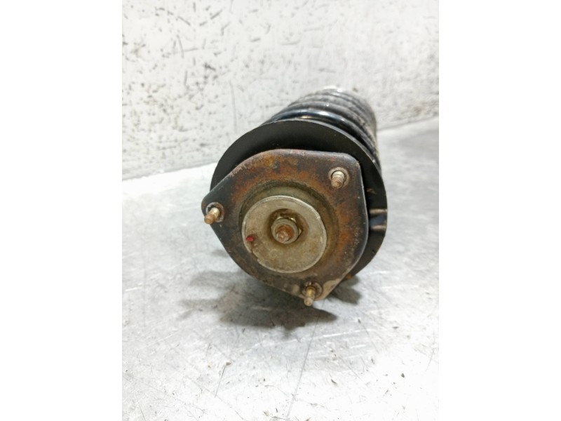 Recambio de amortiguador delantero derecho para seat 127 0.9 referencia OEM IAM   