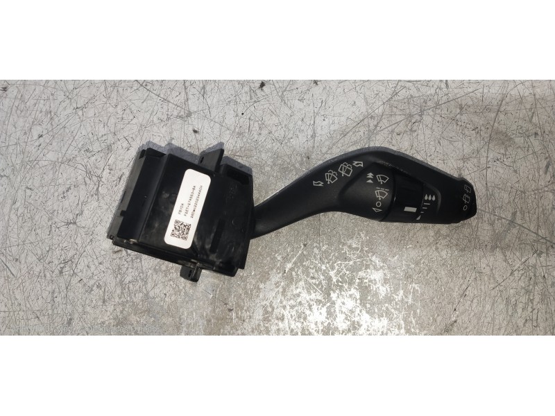 Recambio de mando limpia para ford focus lim. st-line referencia OEM IAM F1ET17A553BA  
