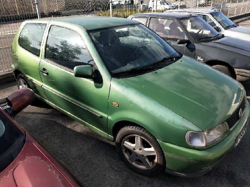 volkswagen polo berlina (6n1) del año 1999