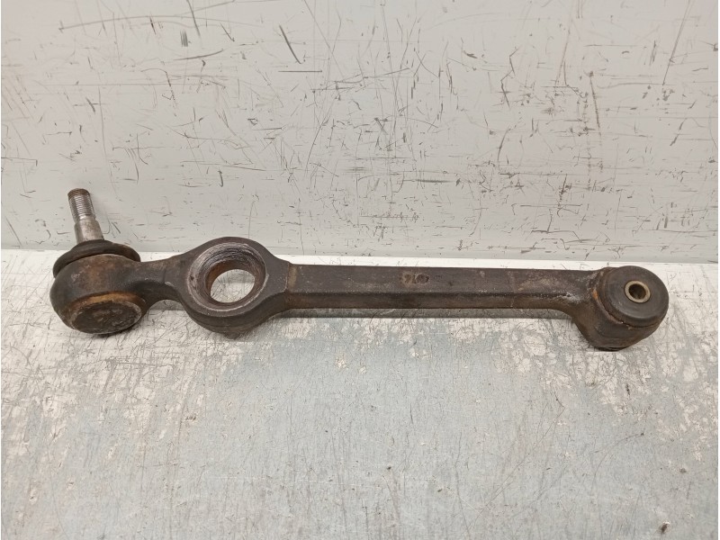 Recambio de brazo suspension inferior delantero derecho para seat 127 0.9 referencia OEM IAM   