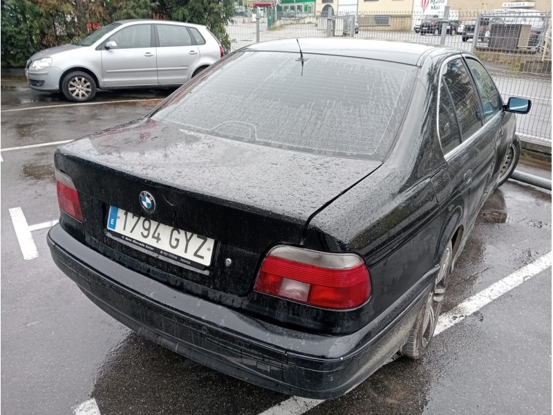 bmw serie 5 berlina (e39) del año 2000