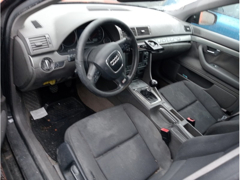 audi a4 berlina (8e) del año 2001