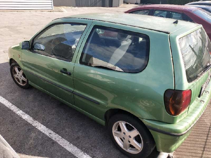 volkswagen polo berlina (6n1) del año 1999