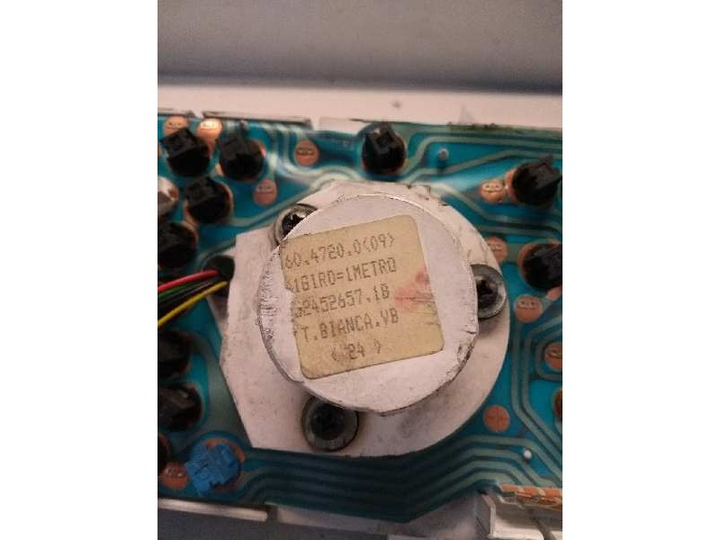 Recambio de cuadro instrumentos para fiat croma (182) 2.0 referencia OEM IAM 82452657 6047200 