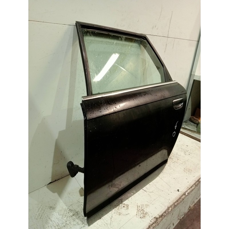Recambio de puerta trasera izquierda para audi a6 avant (4f5) 3.0 tdi quattro (171kw) referencia OEM IAM   5P