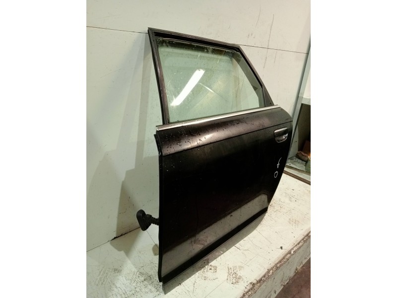 Recambio de puerta trasera izquierda para audi a6 avant (4f5) 3.0 tdi quattro (171kw) referencia OEM IAM   5P