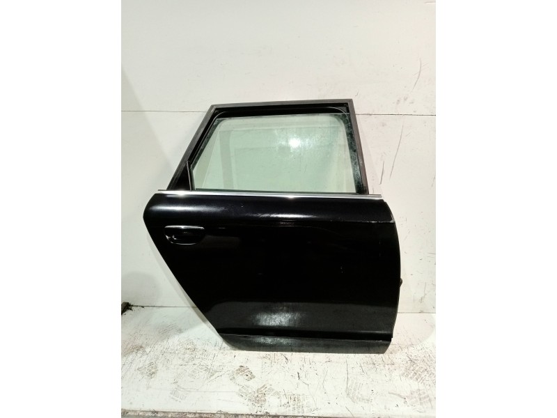 Recambio de puerta trasera derecha para audi a6 avant (4f5) 3.0 tdi quattro (171kw) referencia OEM IAM   5P