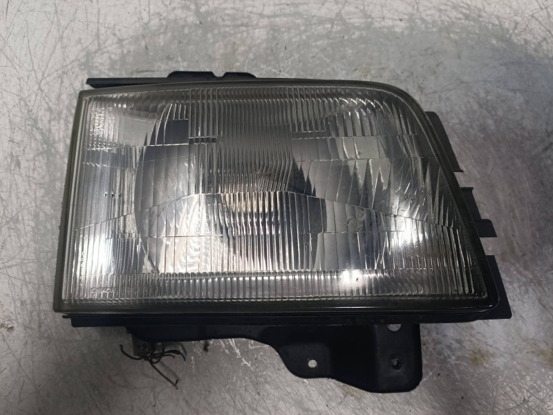 Recambio de faro derecho para opel monterey 3.0 dti cat referencia OEM IAM   
