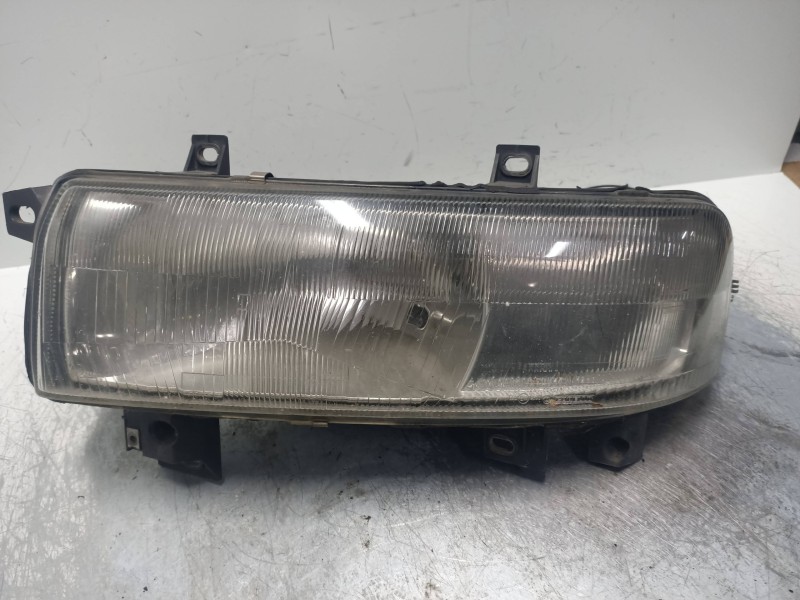 Recambio de faro izquierdo para opel movano combi medio 2.8t referencia OEM IAM   