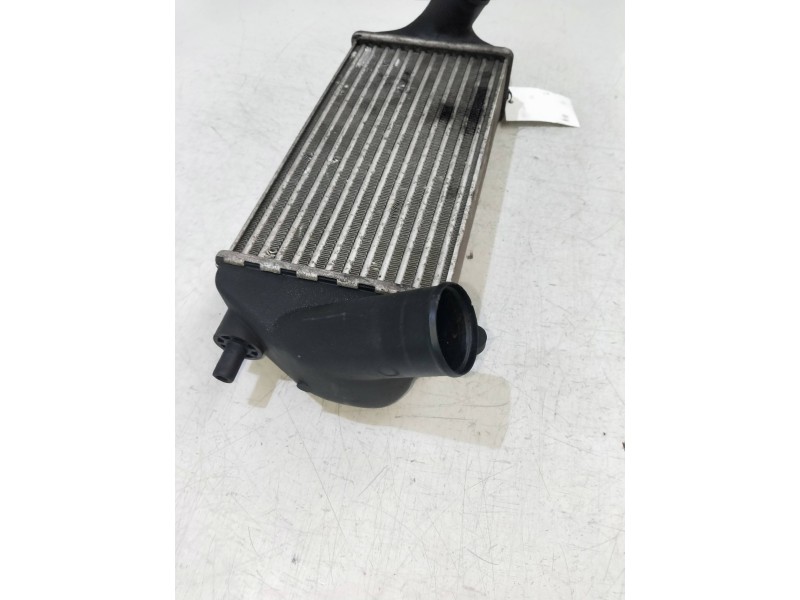 Recambio de intercooler para fiat croma (182) 2.0 referencia OEM IAM 82431287  