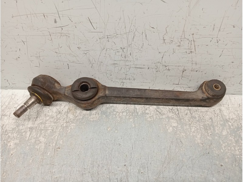 Recambio de brazo suspension inferior delantero izquierdo para seat 127 0.9 referencia OEM IAM   