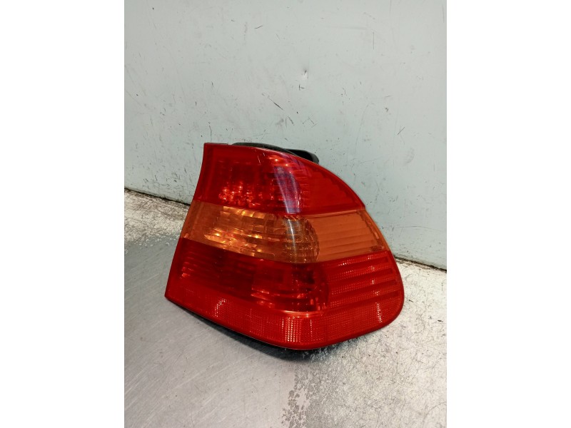 Recambio de piloto trasero derecho para bmw serie 3 berlina (e46) 320d referencia OEM IAM 694653401 388012 