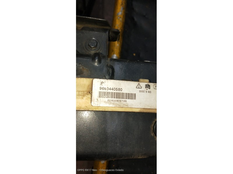 Recambio de refuerzo paragolpes delantero para citroen c6 básico referencia OEM IAM 9663440580  