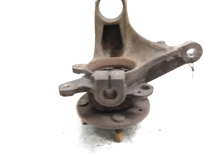 Recambio de mangueta delantera derecha para ford orion 1.6 cat referencia OEM IAM   