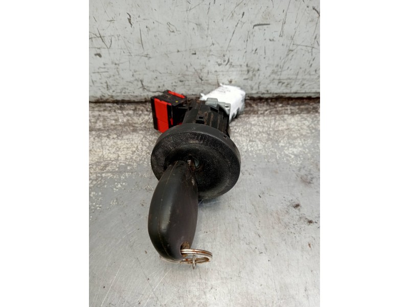 Recambio de conmutador de arranque para dacia dokker ambiance referencia OEM IAM 487009602R 36708800 