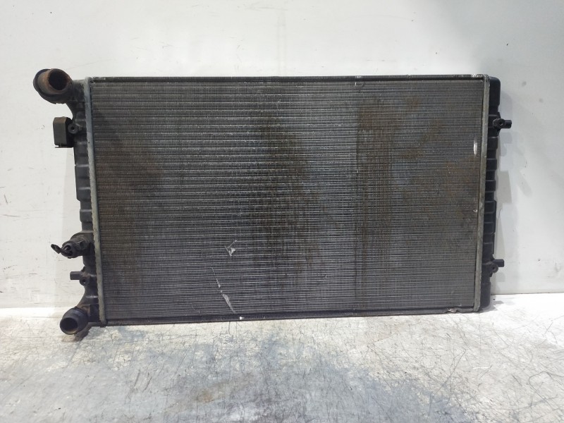 Recambio de radiador agua para volkswagen golf iv berlina (1j1) conceptline referencia OEM IAM 731606  