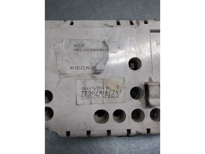 Recambio de cuadro instrumentos para renault laguna (b56) 2.2 turbodiesel referencia OEM IAM 7700416767   Recambio de cuadro instrumentos para renault laguna (b56) 2.2 turbodiesel referencia OEM IAM 7700416767