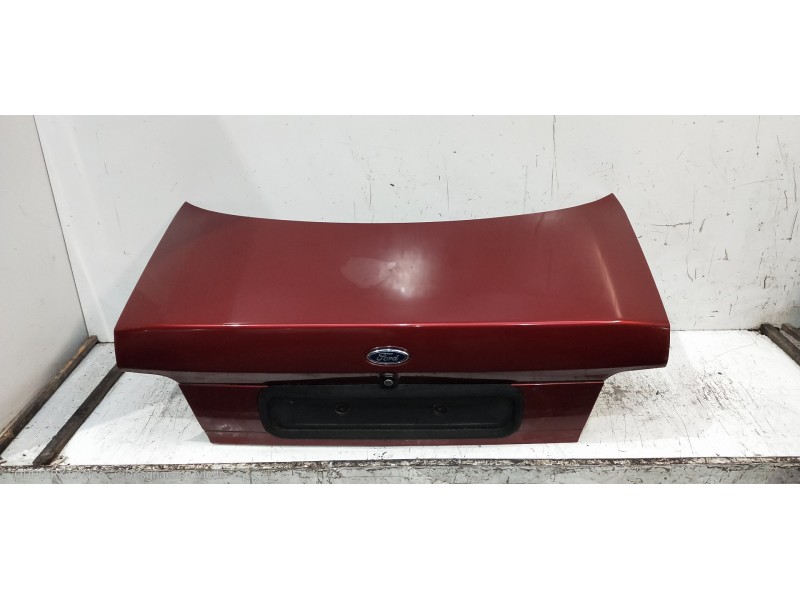 Recambio de tapa maletero para ford escort berl./turnier atlanta berlina referencia OEM IAM   