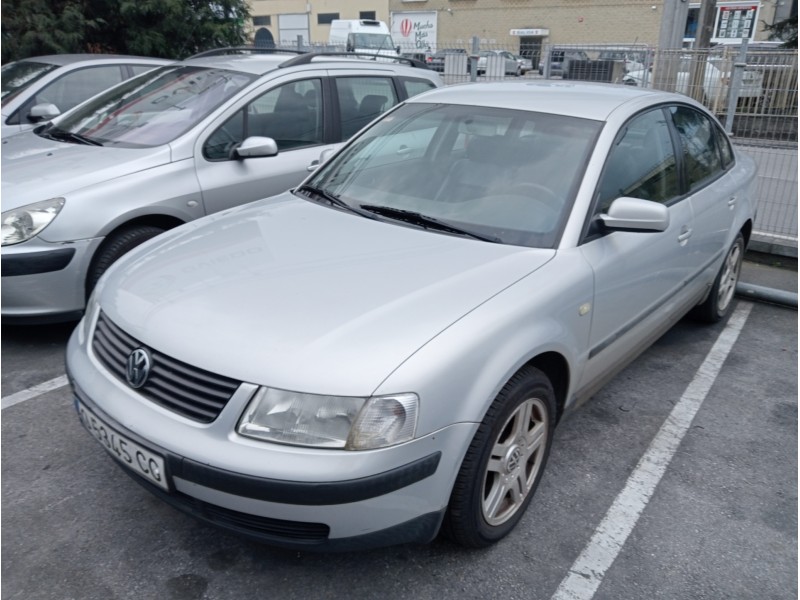 volkswagen passat berlina (3b2) del año 2000