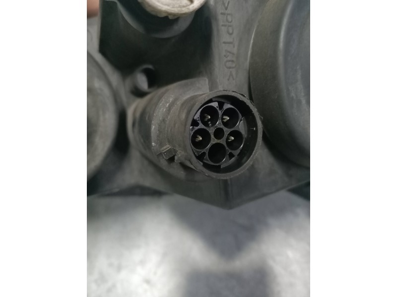 Recambio de faro derecho para opel vectra b berlina cd referencia OEM IAM   