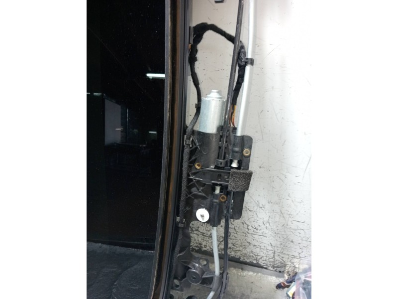 Recambio de techo electrico para volvo v60 cross country pro awd referencia OEM IAM 32205495 10039957D 