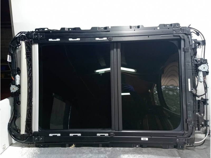 Recambio de techo electrico para volvo v60 cross country pro awd referencia OEM IAM 32205495 10039957D 