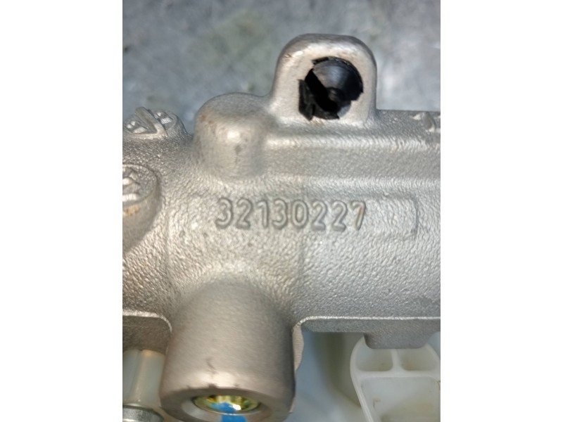 Recambio de bomba freno para volvo v60 cross country pro awd referencia OEM IAM 32130227 03350891461 