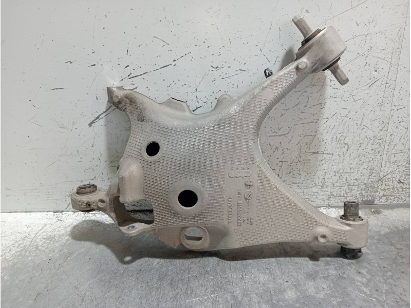 Recambio de brazo suspension inferior trasero derecho para volvo v60 cross country pro awd referencia OEM IAM 32246511  