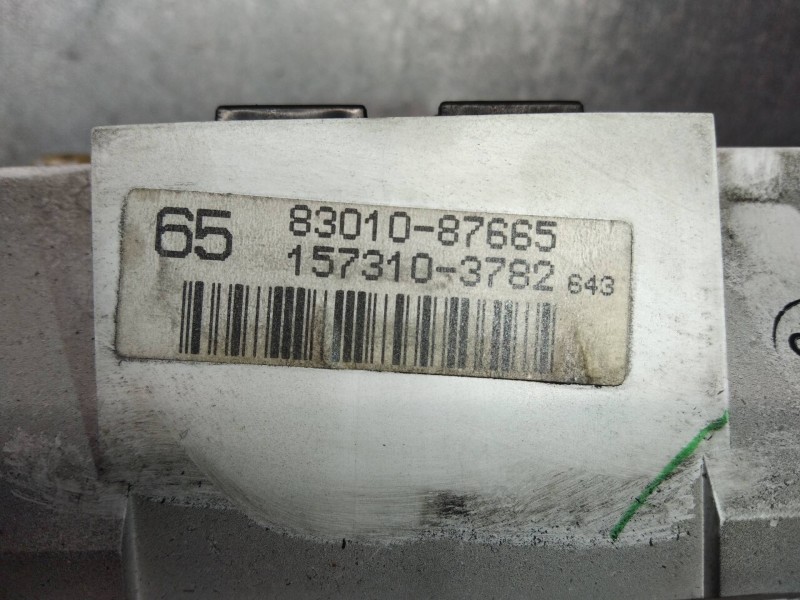 Recambio de cuadro instrumentos para daihatsu rocky 2.8 td referencia OEM IAM 8301087665 1573103782 