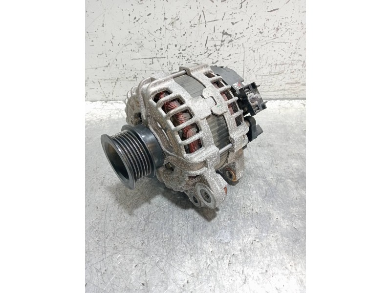 Recambio de alternador para volvo v60 cross country pro awd referencia OEM IAM 0125812009 30659580 