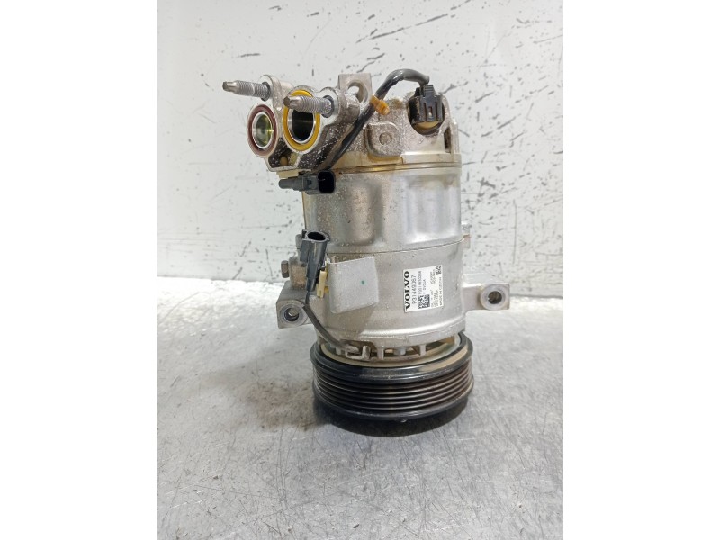 Recambio de compresor aire acondicionado para volvo v60 cross country pro awd referencia OEM IAM P31449067  
