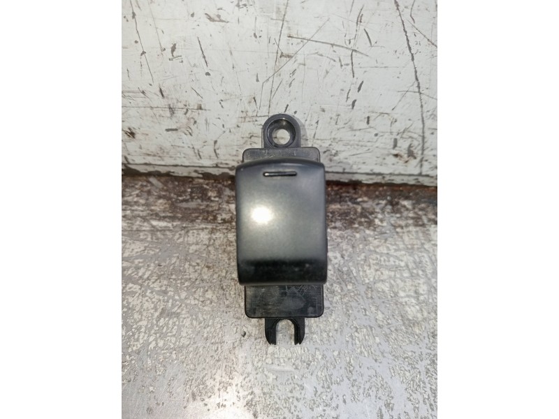 Recambio de mando elevalunas delantero derecho para nissan micra (k12e) city (d) referencia OEM IAM   