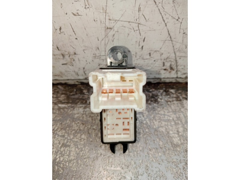 Recambio de mando elevalunas delantero derecho para nissan micra (k12e) city (d) referencia OEM IAM   