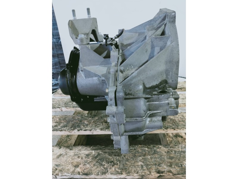 Recambio de caja cambios para ford fiesta (ccn) 1.25 16v cat referencia OEM IAM 8A6R7002JH T6TA1 020913 000429 5V