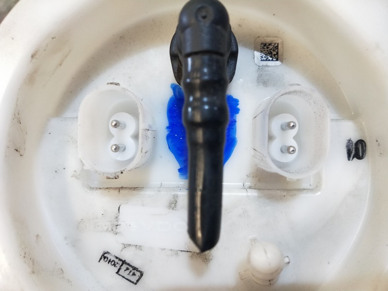 Recambio de bomba combustible para bmw serie 3 berlina (e90) 318i referencia OEM IAM A2C530253025279 7197073 