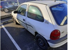 opel corsa b del año 2000 2