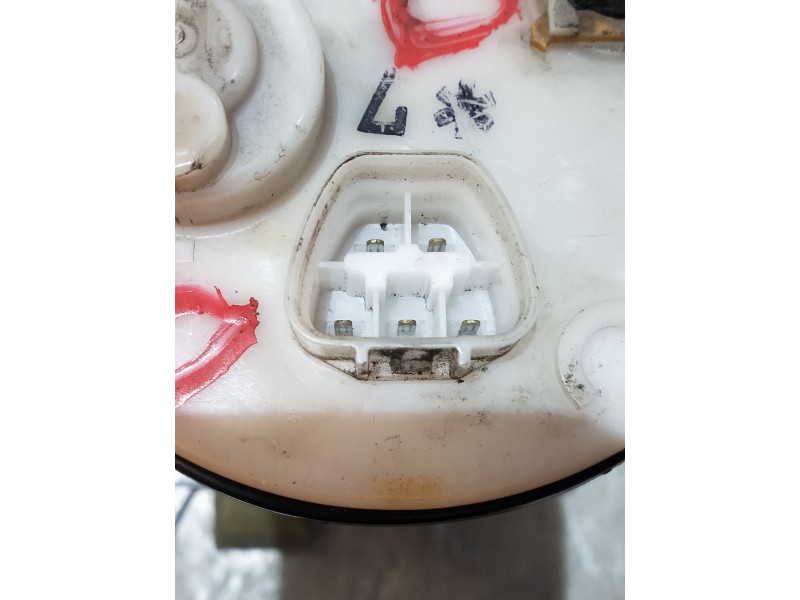 Recambio de bomba combustible para toyota yaris (ncp1/nlp1/scp1) 1.0 linea luna referencia OEM IAM   