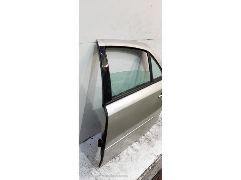 Recambio de puerta trasera izquierda para renault laguna ii (bg0) confort dynamique referencia OEM IAM   5P