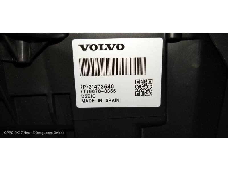 Recambio de pantalla multifuncion para volvo v60 cross country pro awd referencia OEM IAM P31473546  