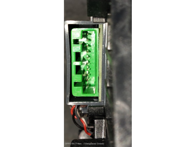 Recambio de palanca cambio para volvo v60 cross country pro awd referencia OEM IAM P32240020  