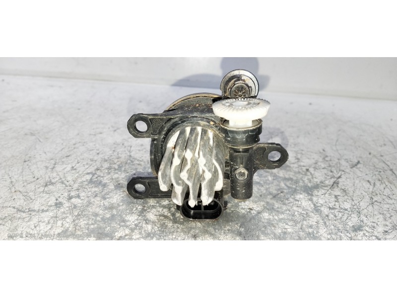 Recambio de faro antiniebla izquierdo para volvo v60 cross country pro awd referencia OEM IAM   