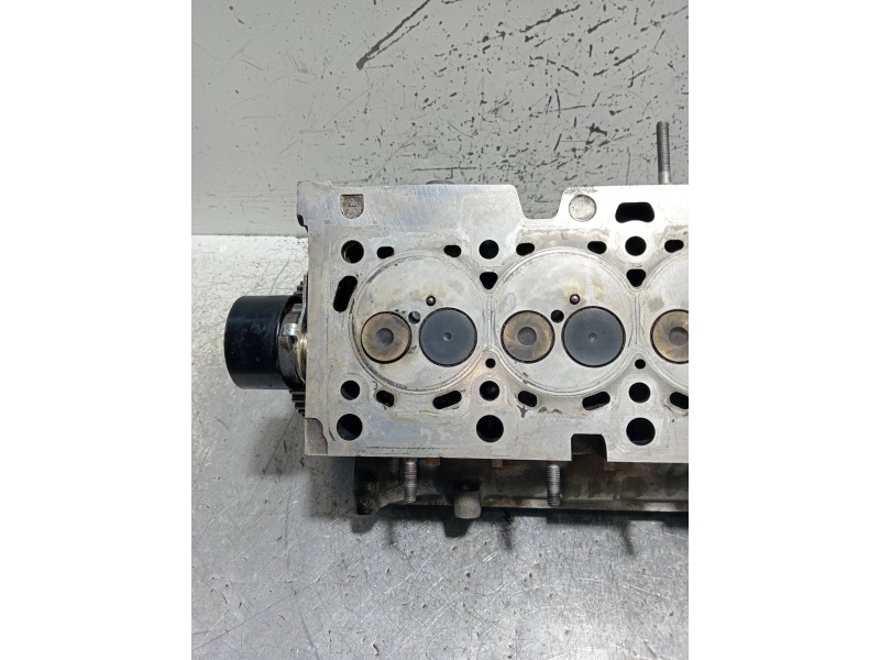 Recambio de culata para renault kangoo profesional referencia OEM IAM K9KA800  