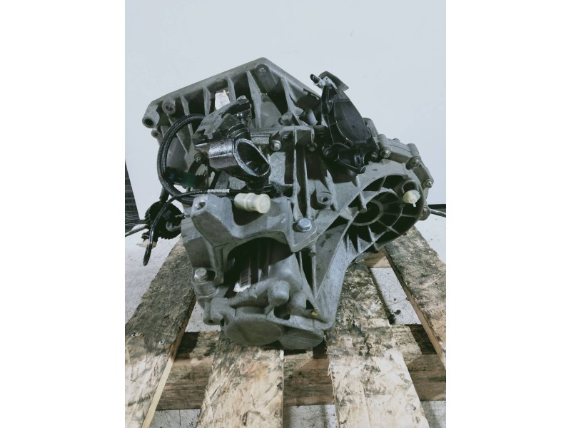 Recambio de caja cambios para renault megane iii berlina 5 p dynamique referencia OEM IAM TL4068 S040348 6V
