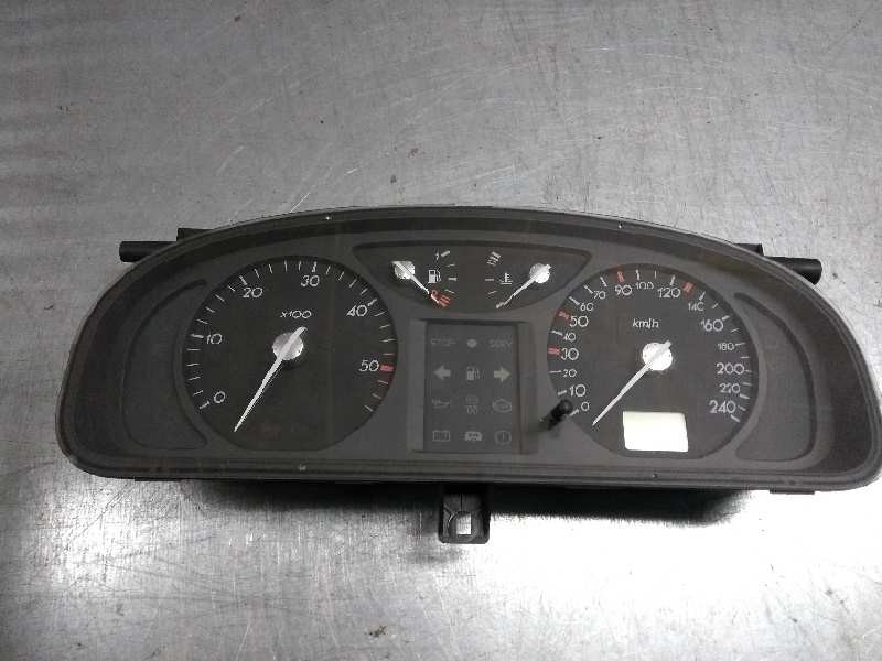 Recambio de cuadro instrumentos para renault laguna ii (bg0) 1.9 dci diesel referencia OEM IAM 8200328436 501018550081  Recambio de cuadro instrumentos para renault laguna ii (bg0) 1.9 dci diesel referencia OEM IAM 8200328436 501018550081