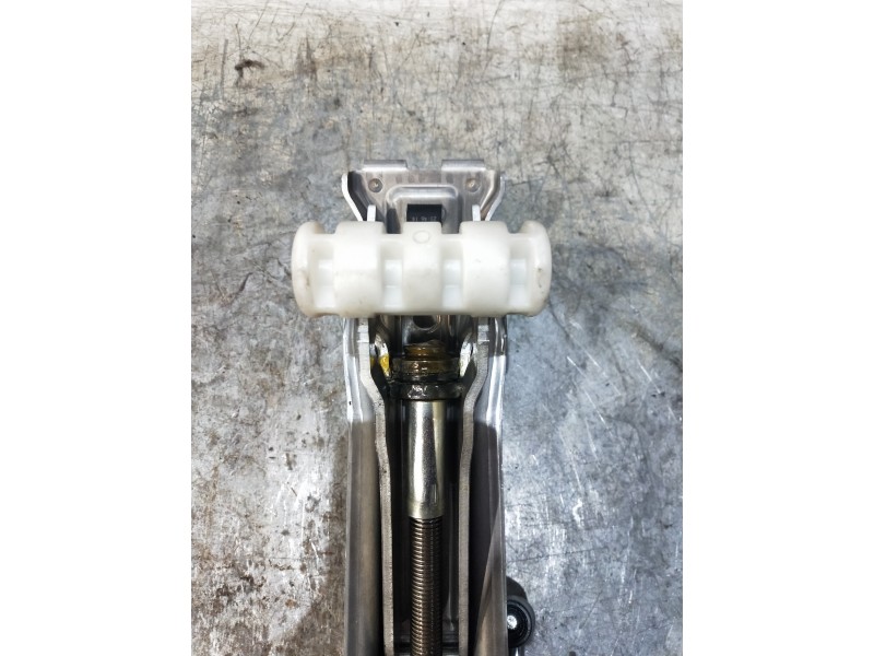 Recambio de gato para audi a6 allroad quattro (4fh) referencia OEM IAM   