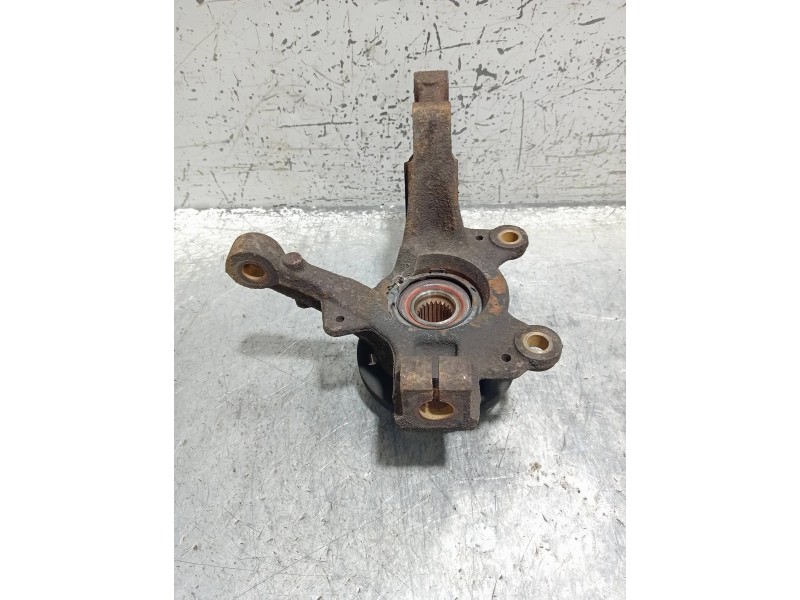Recambio de mangueta delantera izquierda para renault modus pack dynamique referencia OEM IAM   