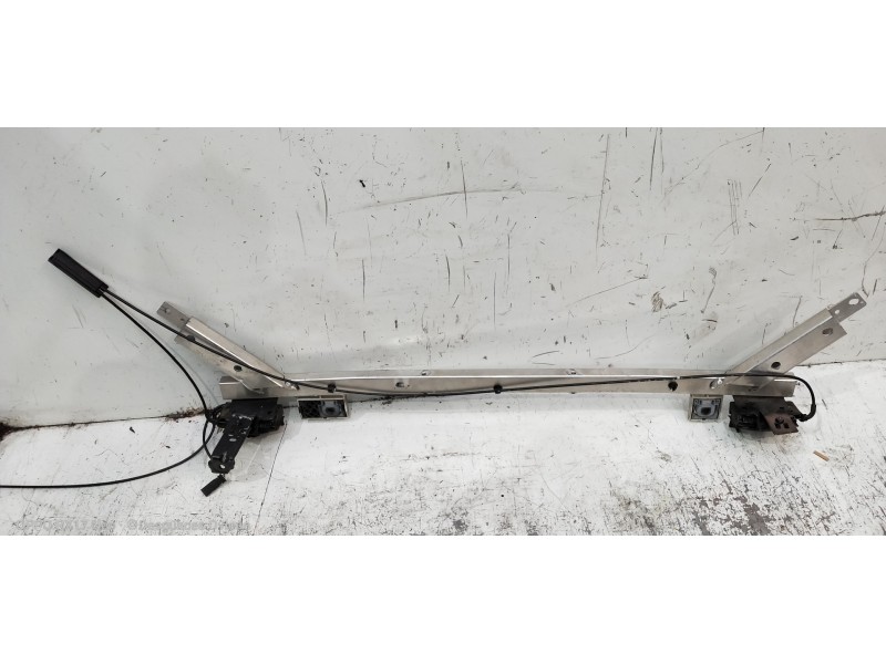 Recambio de panel frontal para volvo v60 cross country pro awd referencia OEM IAM   
