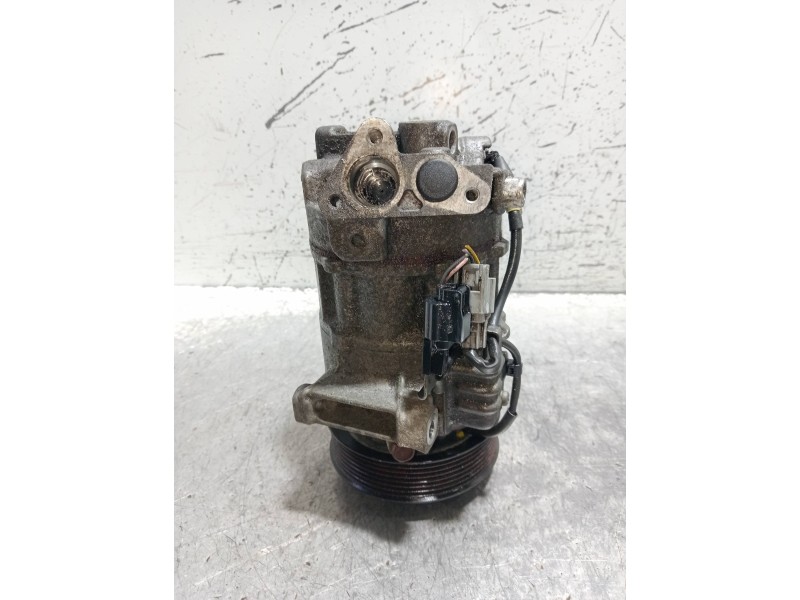 Recambio de compresor aire acondicionado para renault megane iii berlina 5 p dynamique referencia OEM IAM 4471606893 926004EB04 