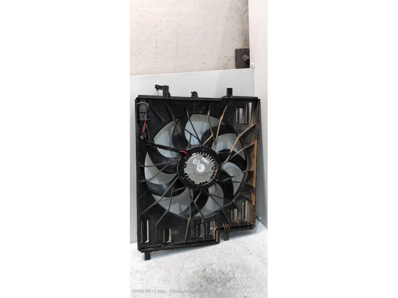 Recambio de electroventilador para volvo v60 cross country pro awd referencia OEM IAM P31657360  